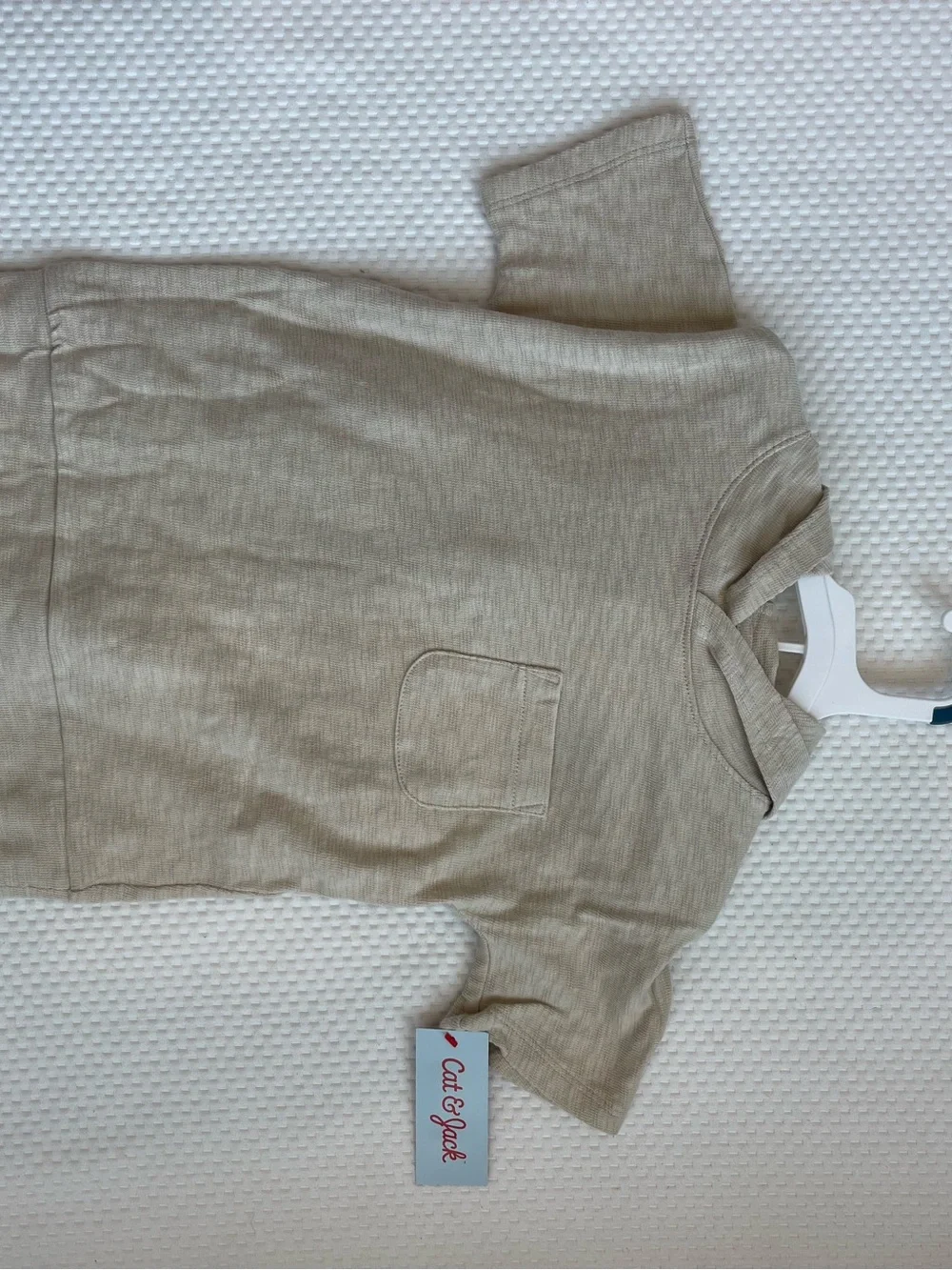 Cat & Jack Kids Beige Short Sleeve Hoodie and Shorts 2-Piece Set 5T NWT